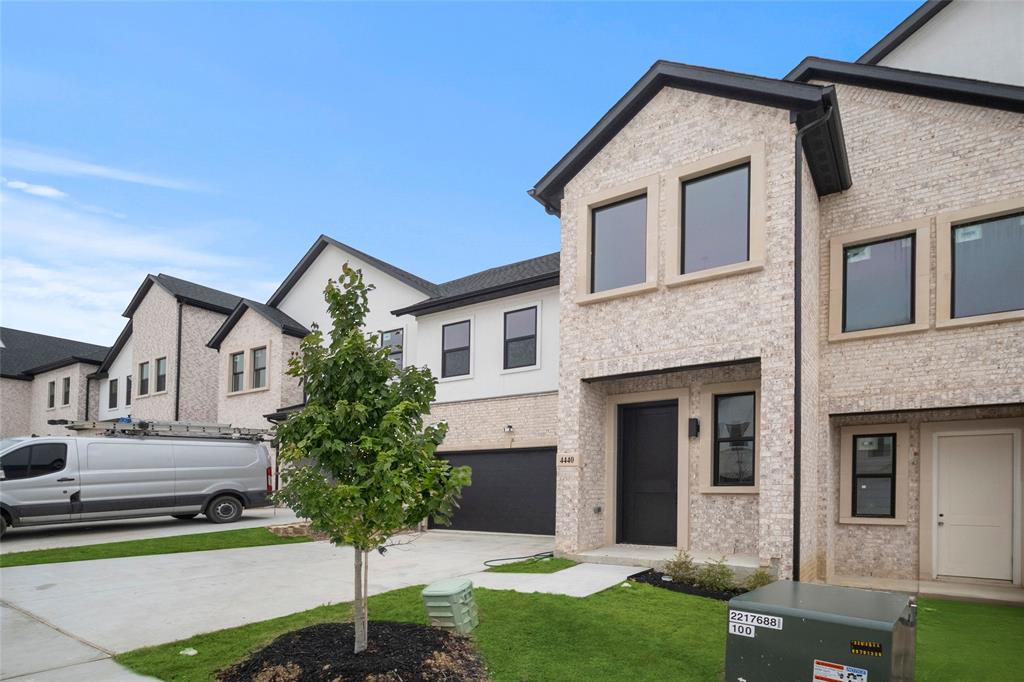 4440 Fatima Property Photo