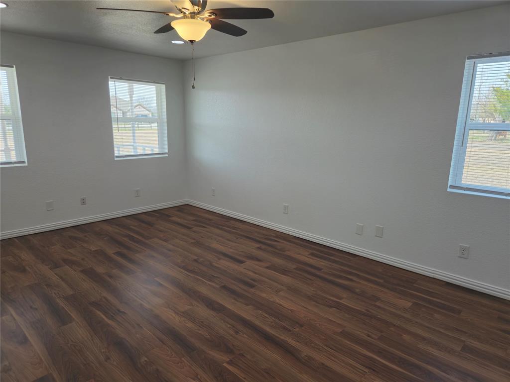 1001 N Atkins Drive Property Photo 8