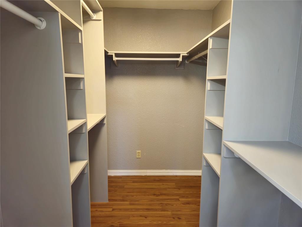 1001 N Atkins Drive Property Photo 10