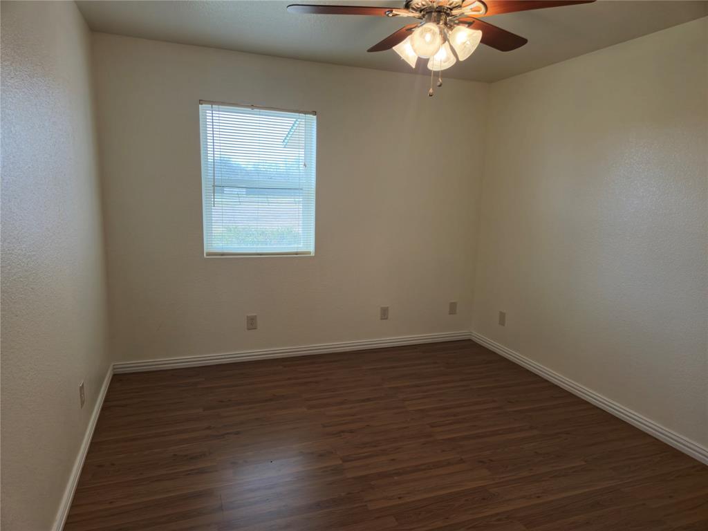 1001 N Atkins Drive Property Photo 16