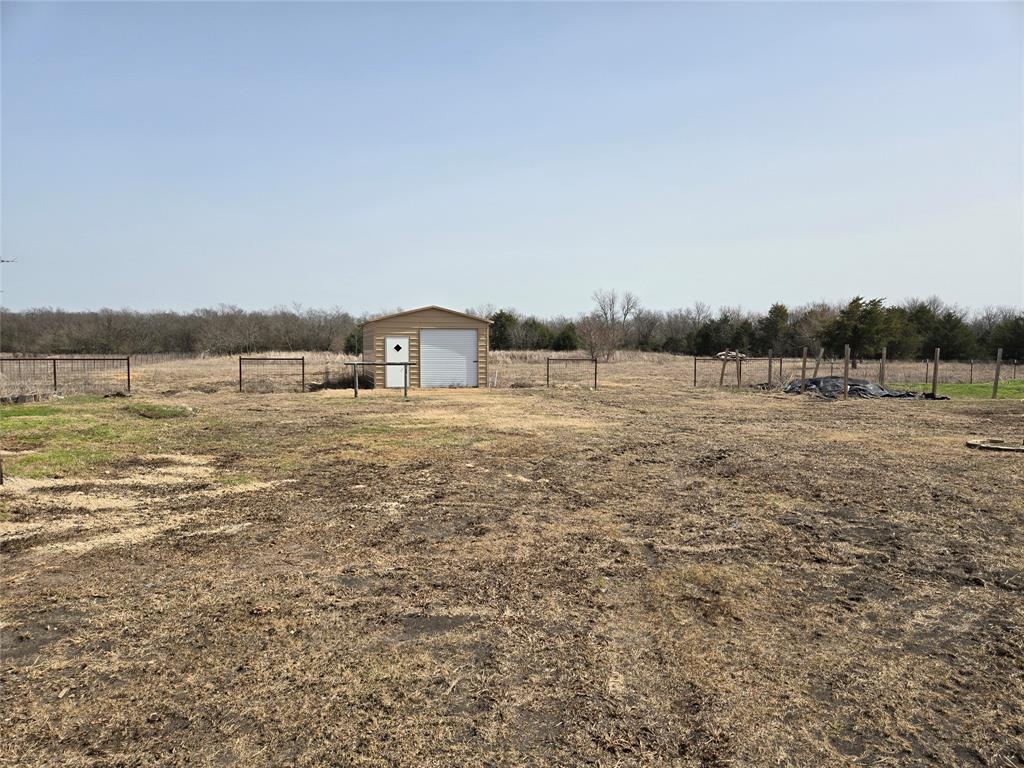 1001 N Atkins Drive Property Photo 17