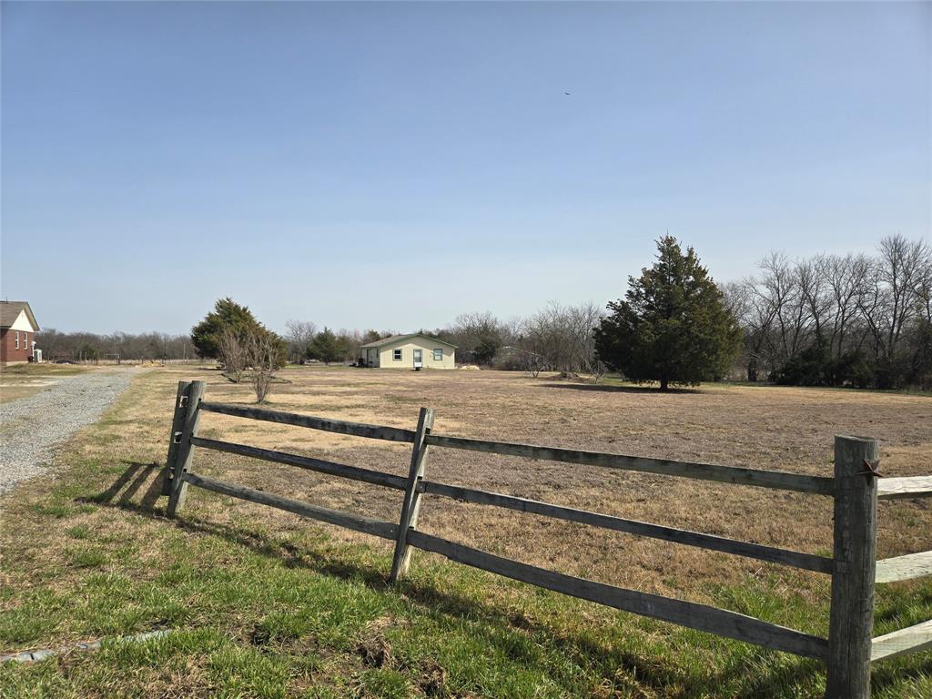1001 N Atkins Drive Property Photo 19