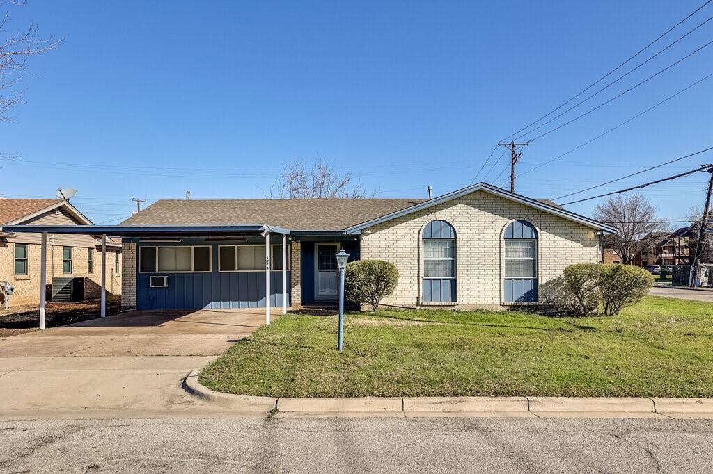 5041 Ira Street Property Photo