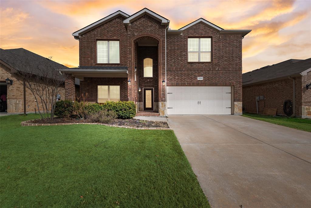 3324 Tamarack Lane Property Photo