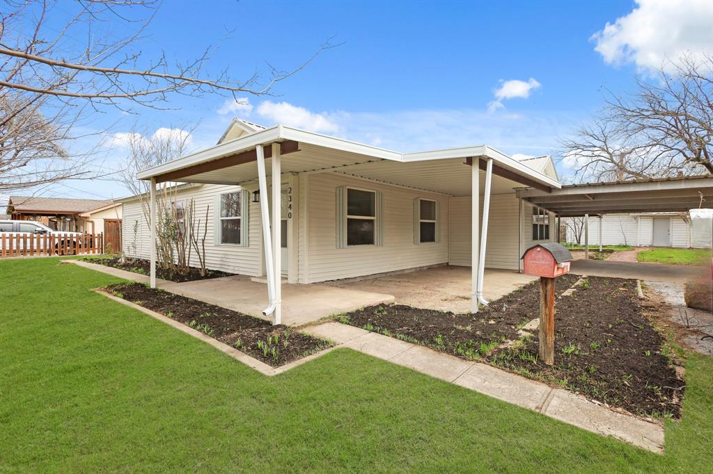 2340 Harris Lane Property Photo