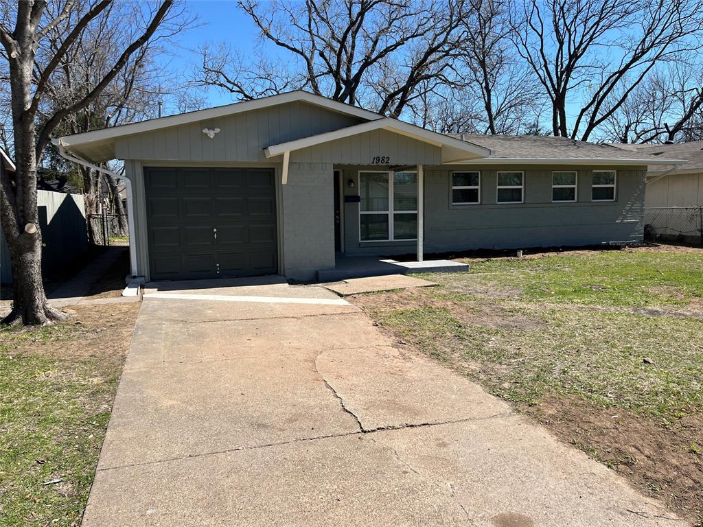1982 Oak Hill Circle Property Photo