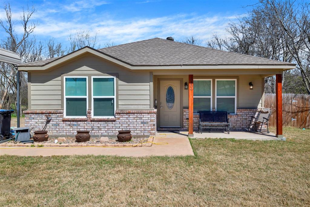 3104 Bourland Street Property Photo