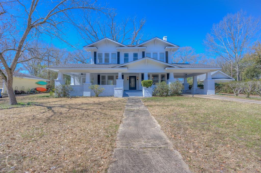 625 Elm Street Property Photo