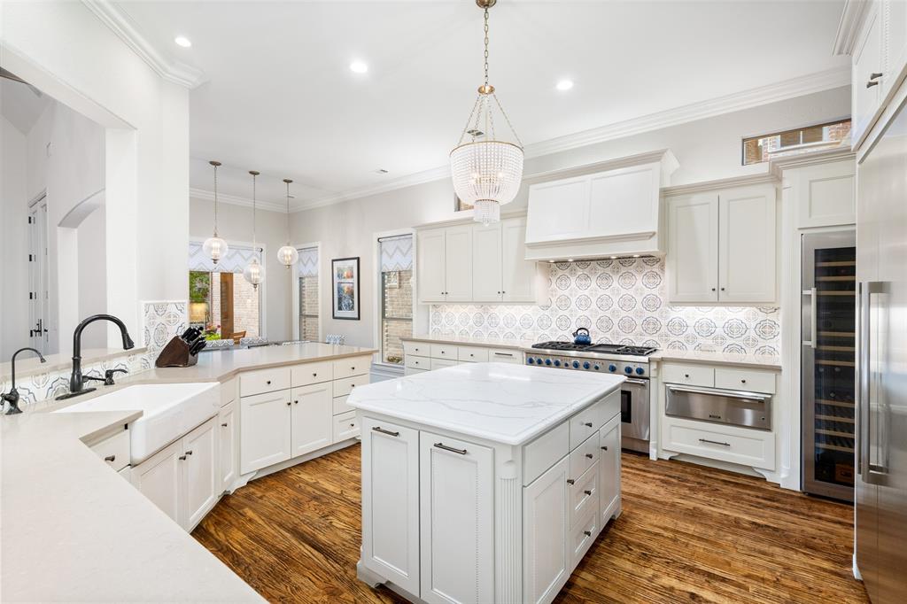 5641 Fairfax Drive Property Image