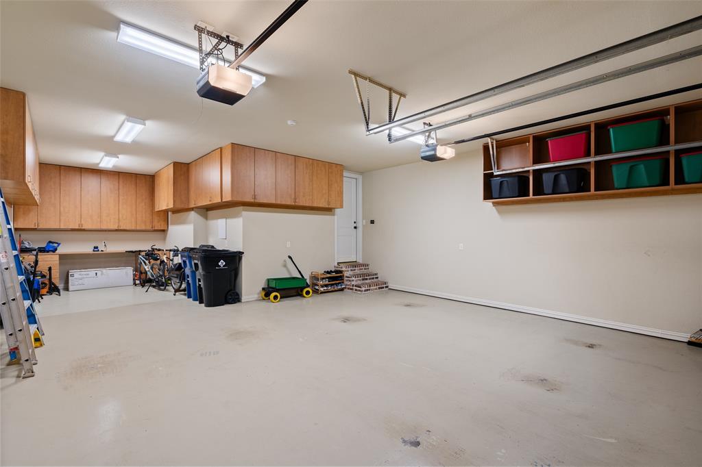 5641 Fairfax Drive Property Photo 32