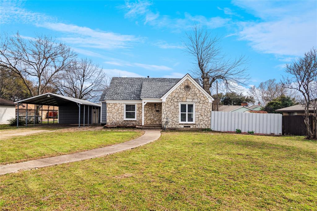 902 W Pleasant Run Property Photo