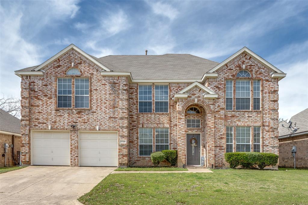 Dallas Park Real Estate Listings Main Image