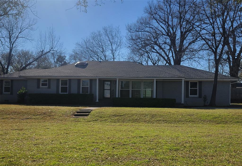 201 Slaydon Street Property Photo