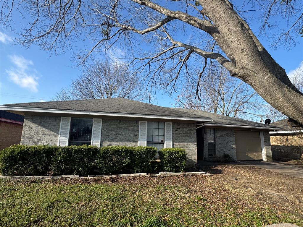 1606 Phillips Lane Property Photo