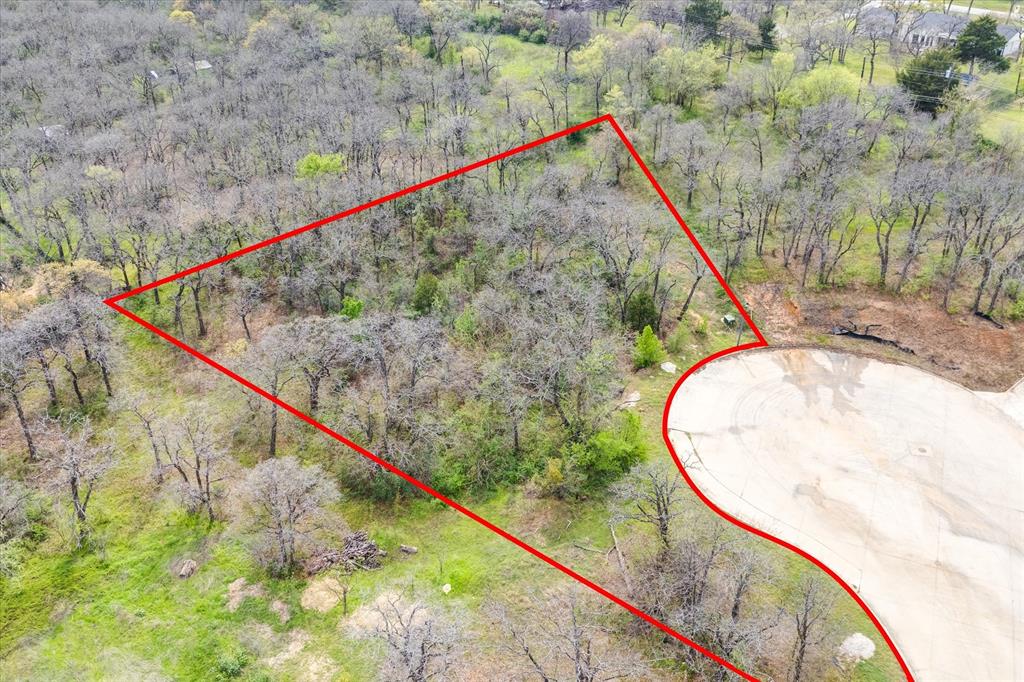 604 Forest View Court Property Photo 12