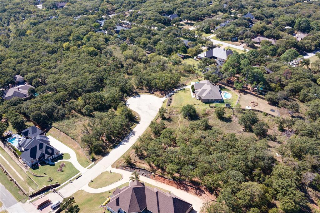 604 Forest View Court Property Photo 17