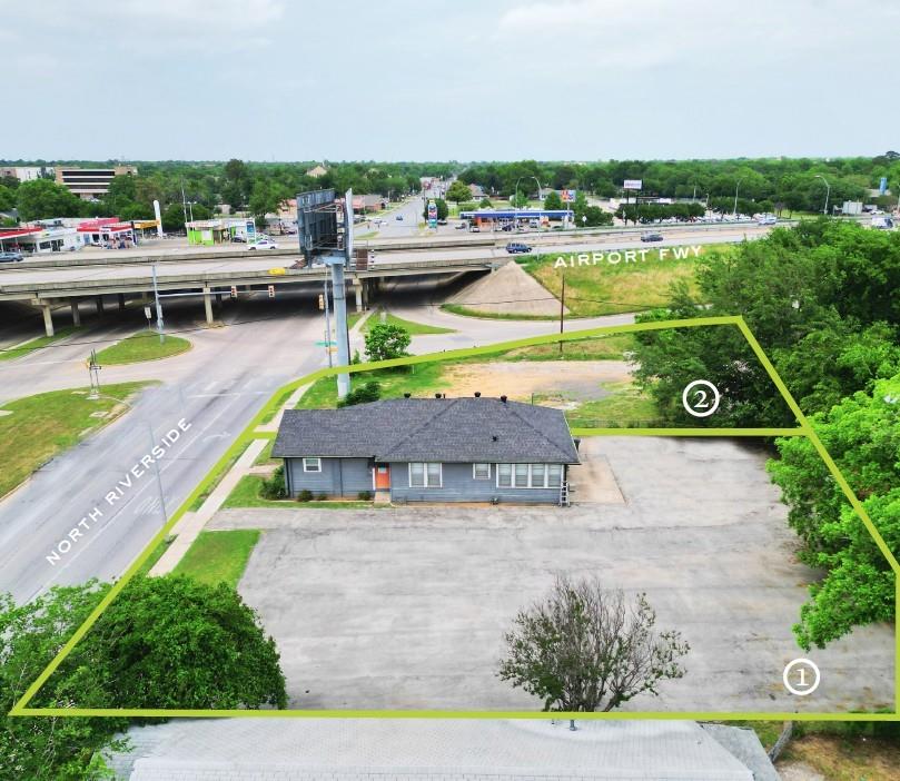 222 N Riverside Drive Property Photo