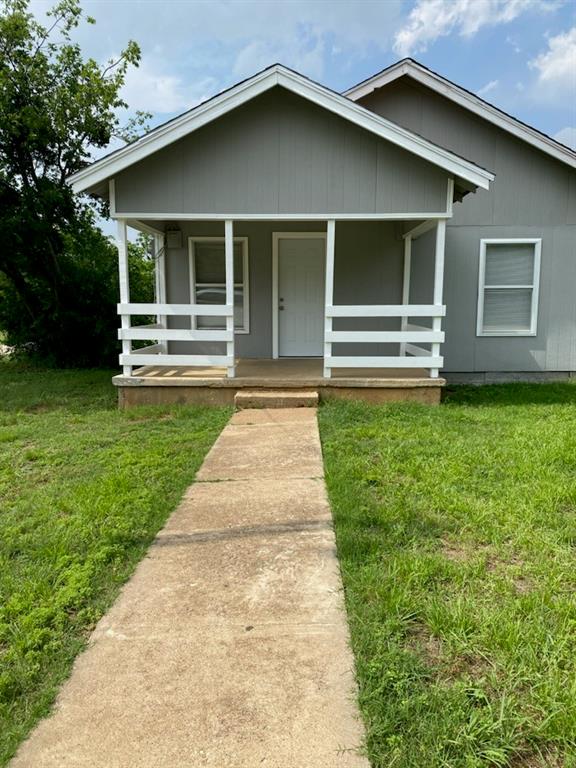 801 E 5th Street Property Photo