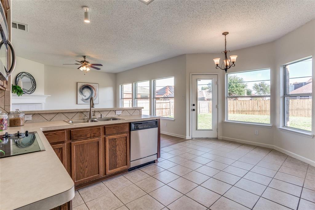 1363 Calvert Drive Property Photo