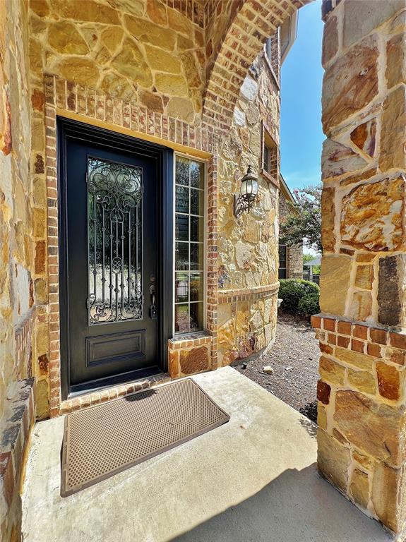423 San Gabriel Drive Property Photo 3