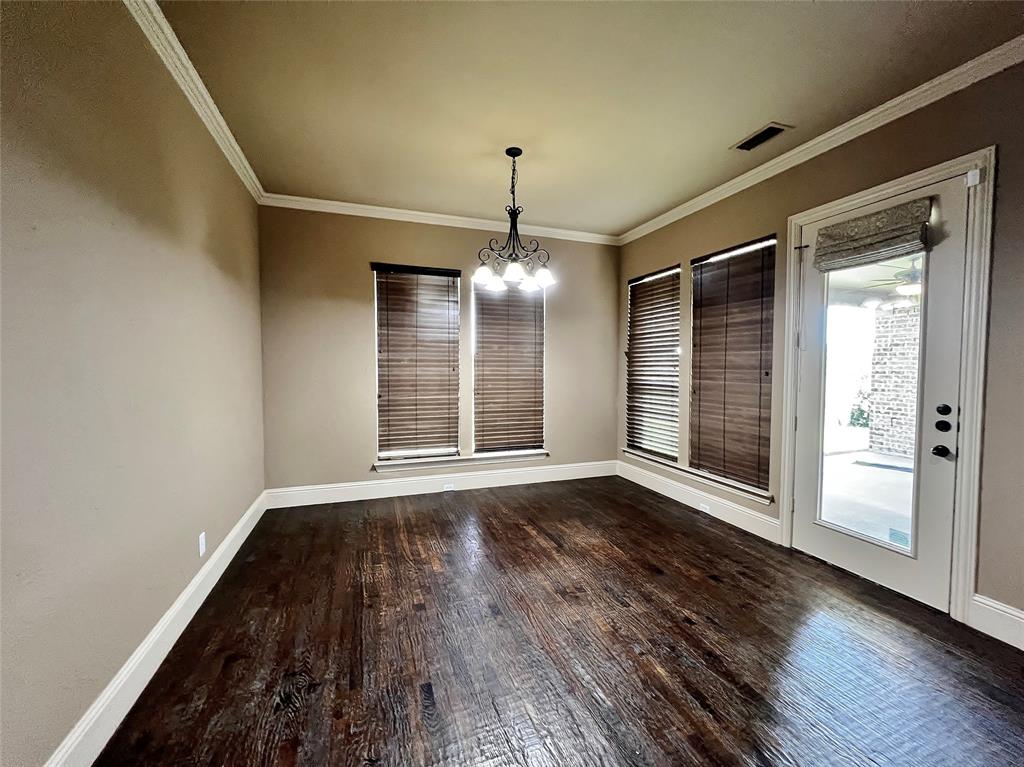 423 San Gabriel Drive Property Photo 12