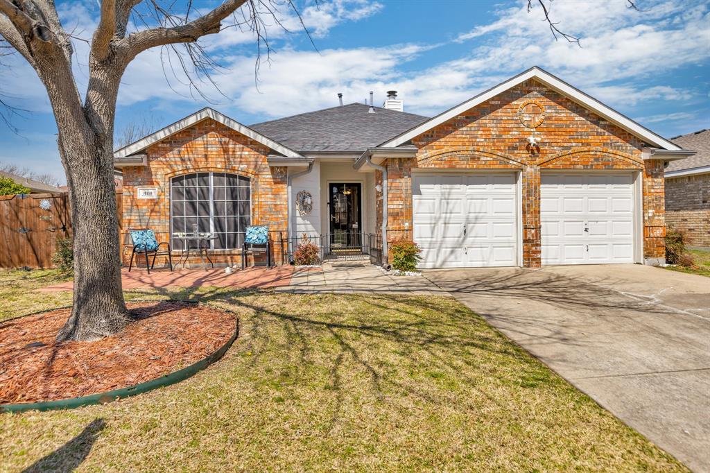 313 Willowlake Drive Property Photo
