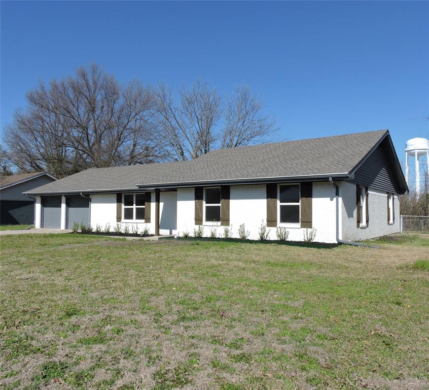 105 Briarwood Street Property Photo