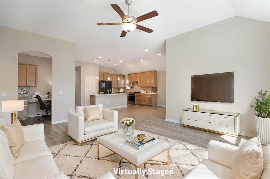 3954 Brangus Drive Property Photo