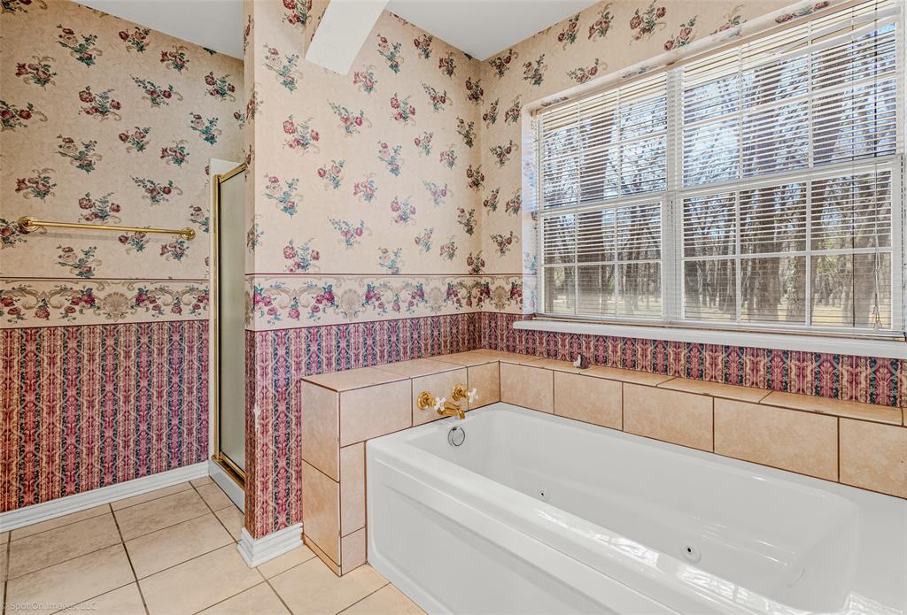 1079 Oak Hollow Lane Property Photo 13