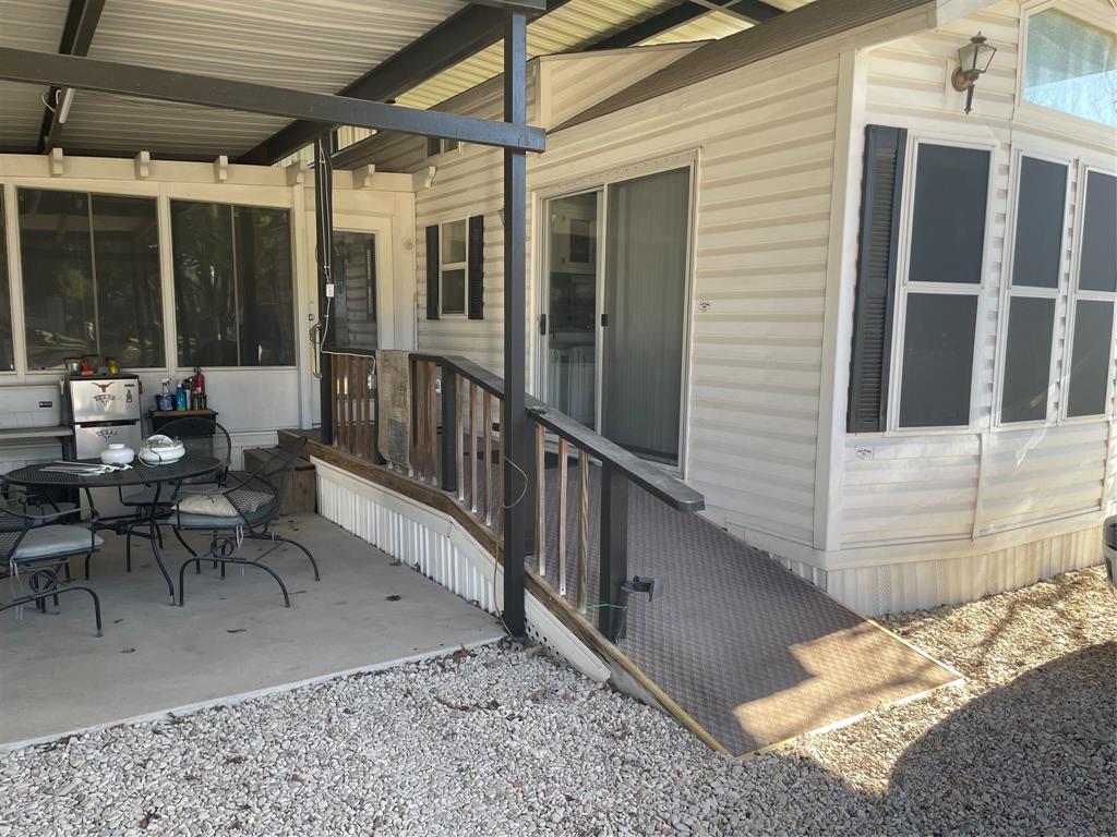 124 Alfa Drive Property Photo