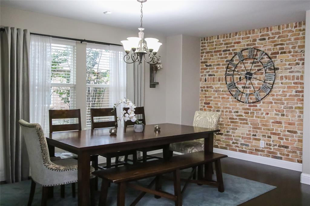 613 Blayke Street Property Photo