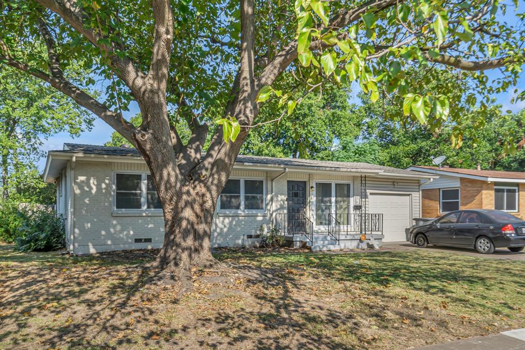 9621 Rustown Drive Property Photo