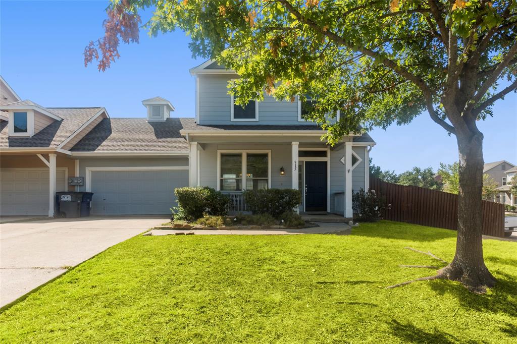 915 Greene Way Property Photo