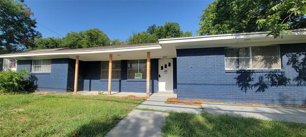 2001 Washington Street Property Photo