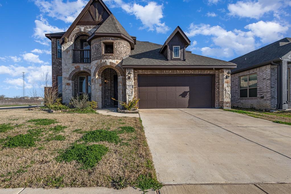 3814 Myrtle Way Property Photo