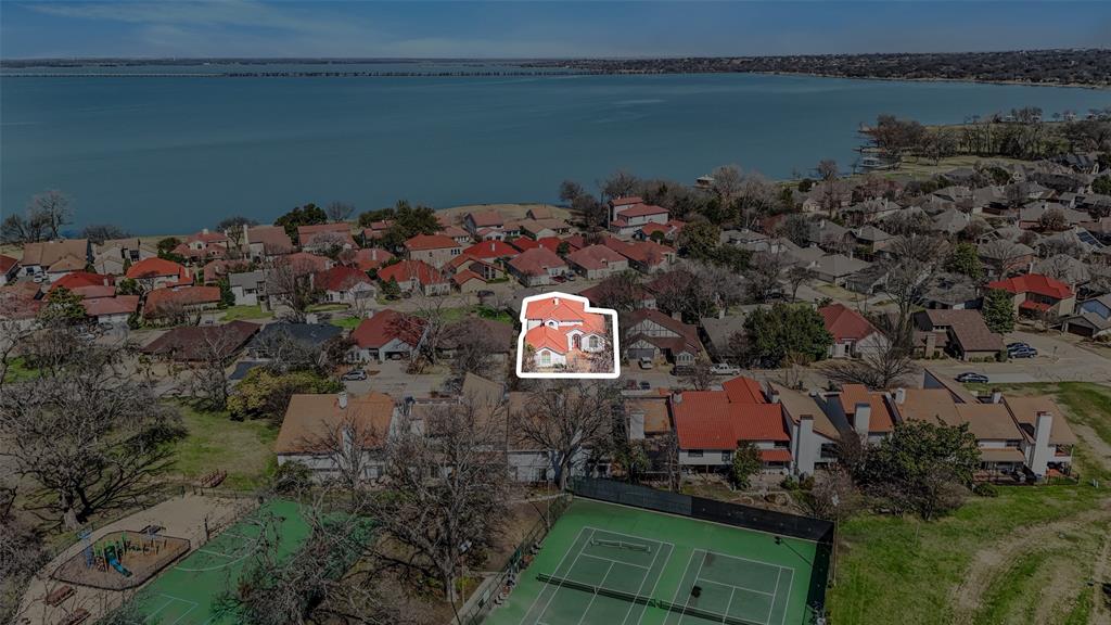 3010 Lakeside Drive Property Photo 31