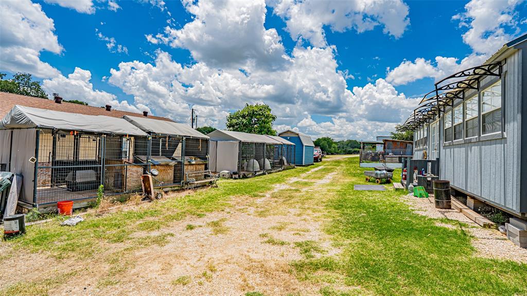 5944 Tenderfoot Trail Property Photo 31