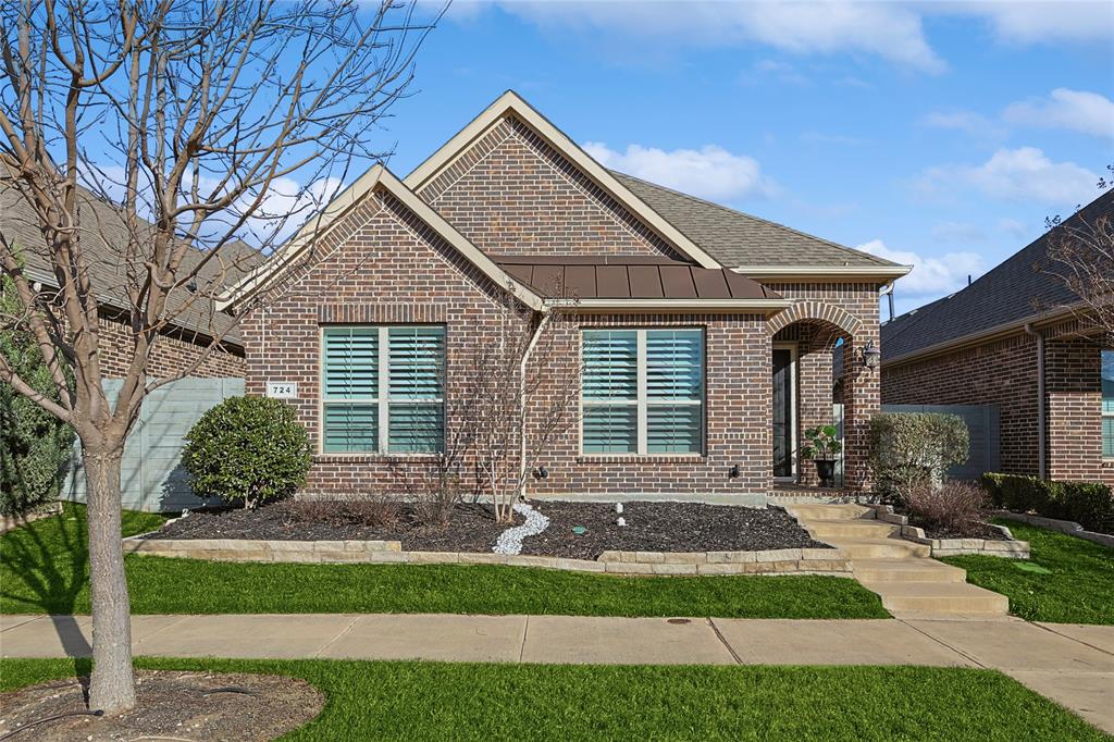 724 Boardwalk Way Property Photo