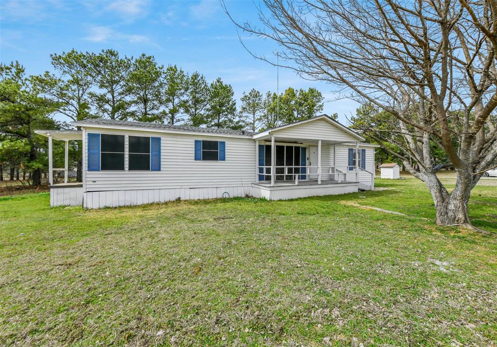 132 County Road 4757 Property Photo