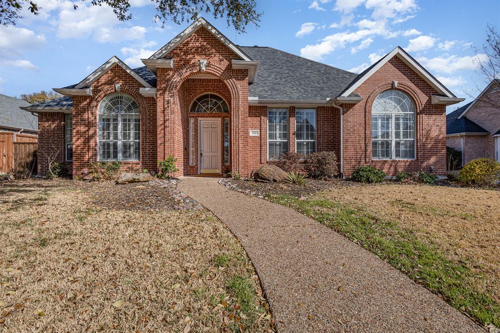 948 Falcon Lane Property Photo