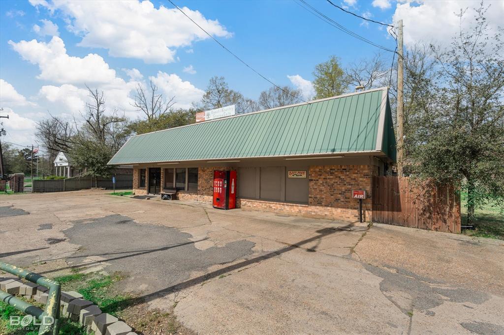 9730 Highway 5 Property Photo 5