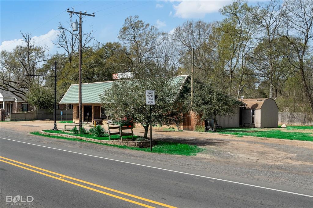 9730 Highway 5 Property Photo 7