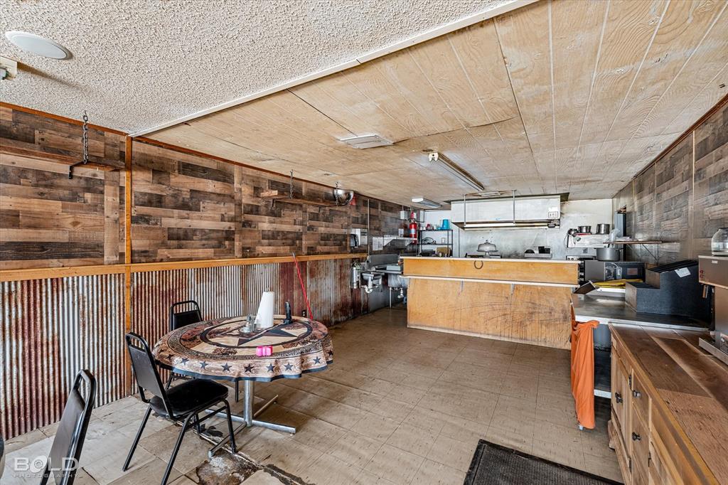 9730 Highway 5 Property Photo 15
