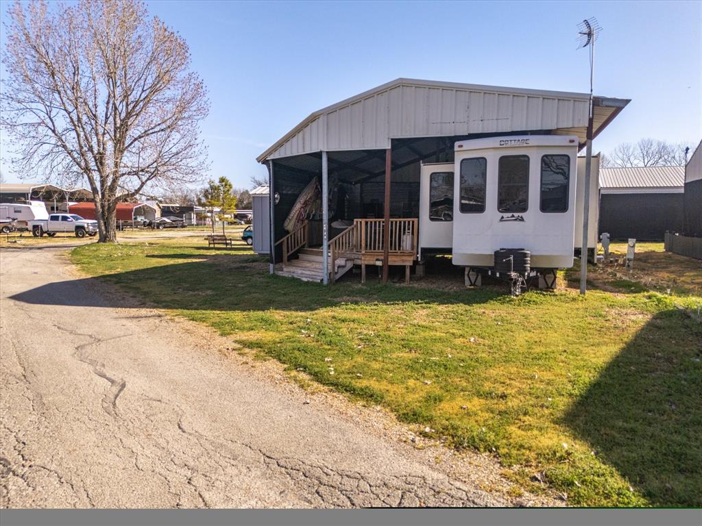 2035 Teel Trail Property Photo 10