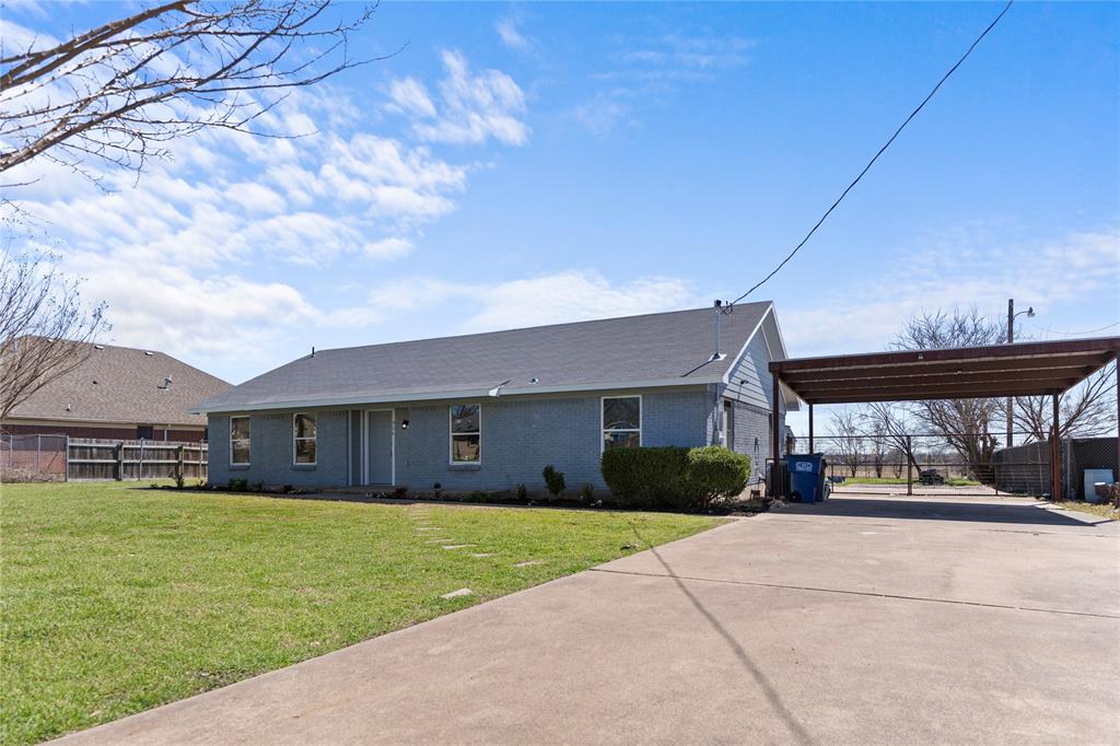 924 Bayport Drive Property Photo