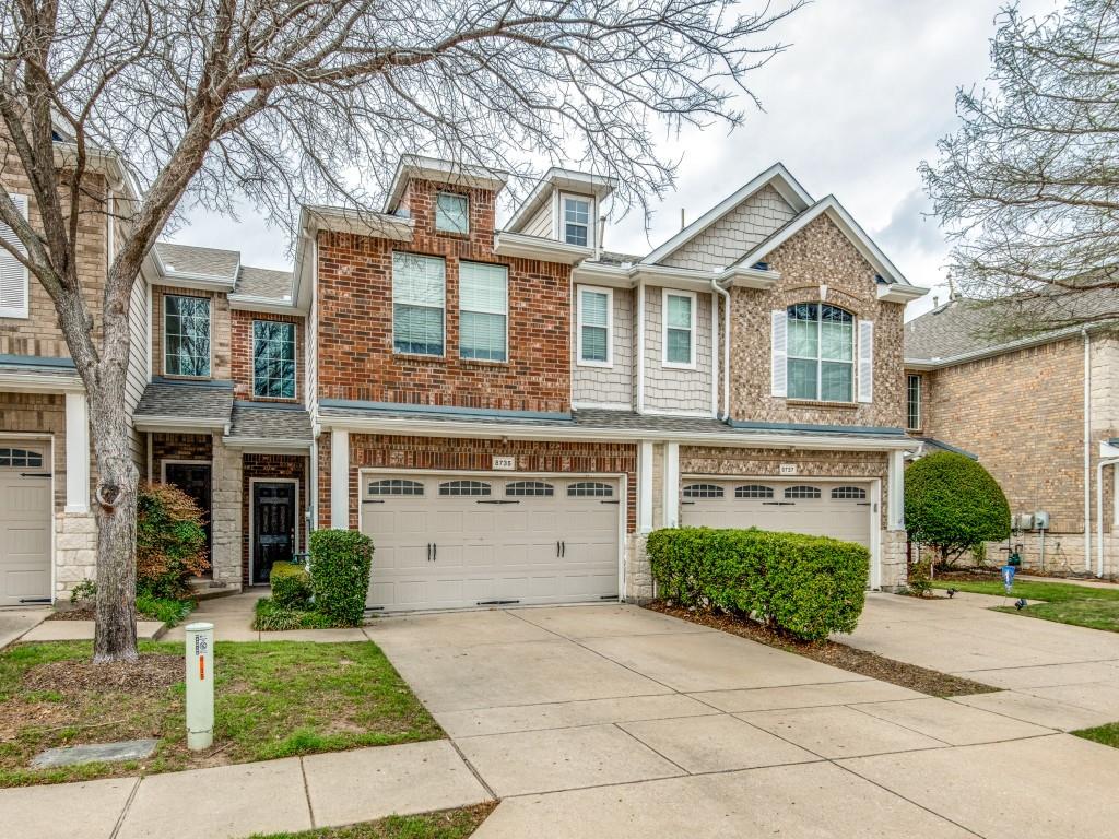 8735 Manhattan Avenue Property Photo