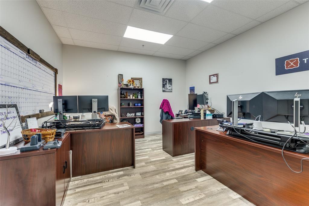1414 S Fm 51 Property Photo 29