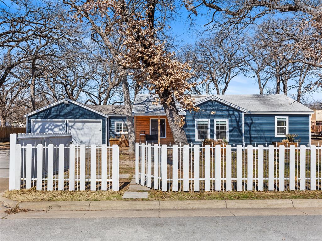 3939 Ermis Street Property Photo