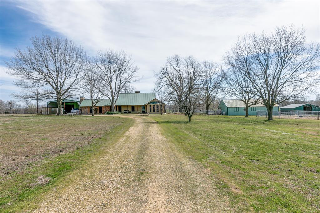 350 County Road 42530 Property Photo