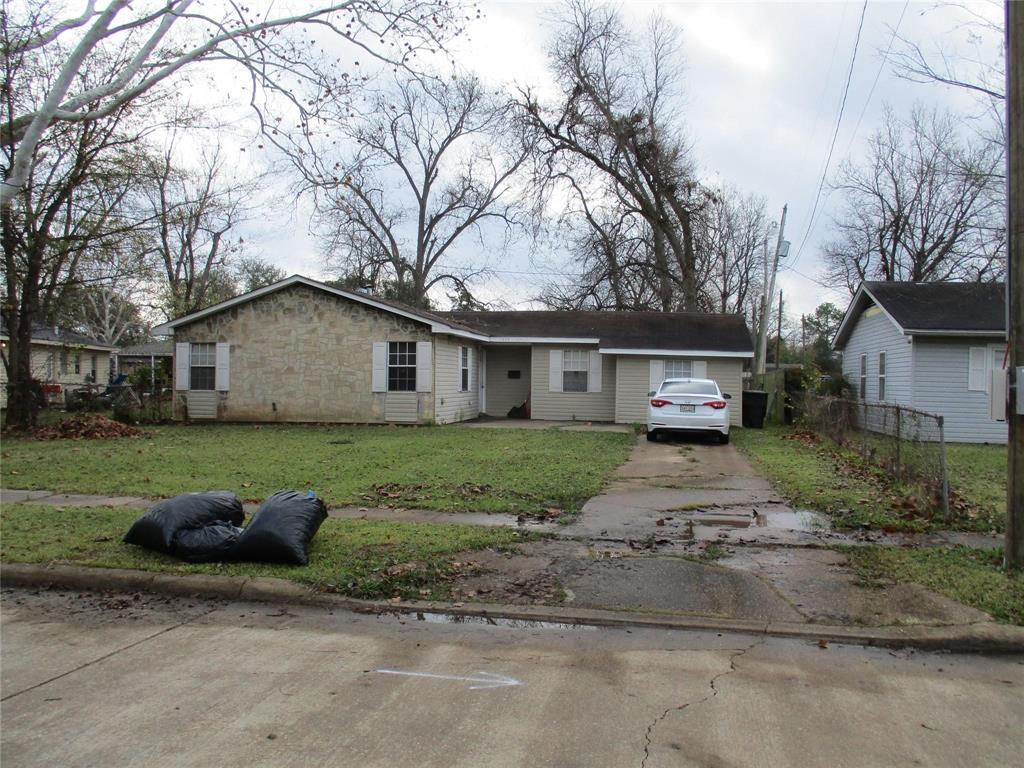 1808 Leslie Property Photo